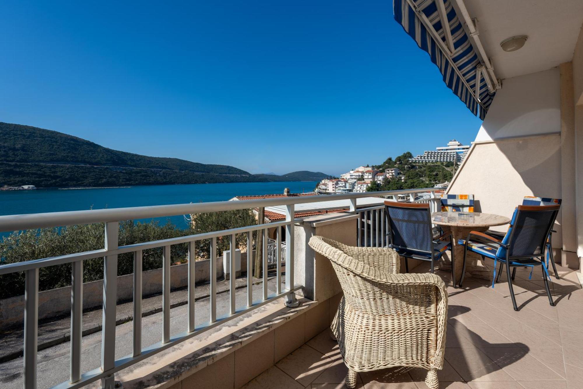 Adriatic Apartment Неум Екстериор снимка