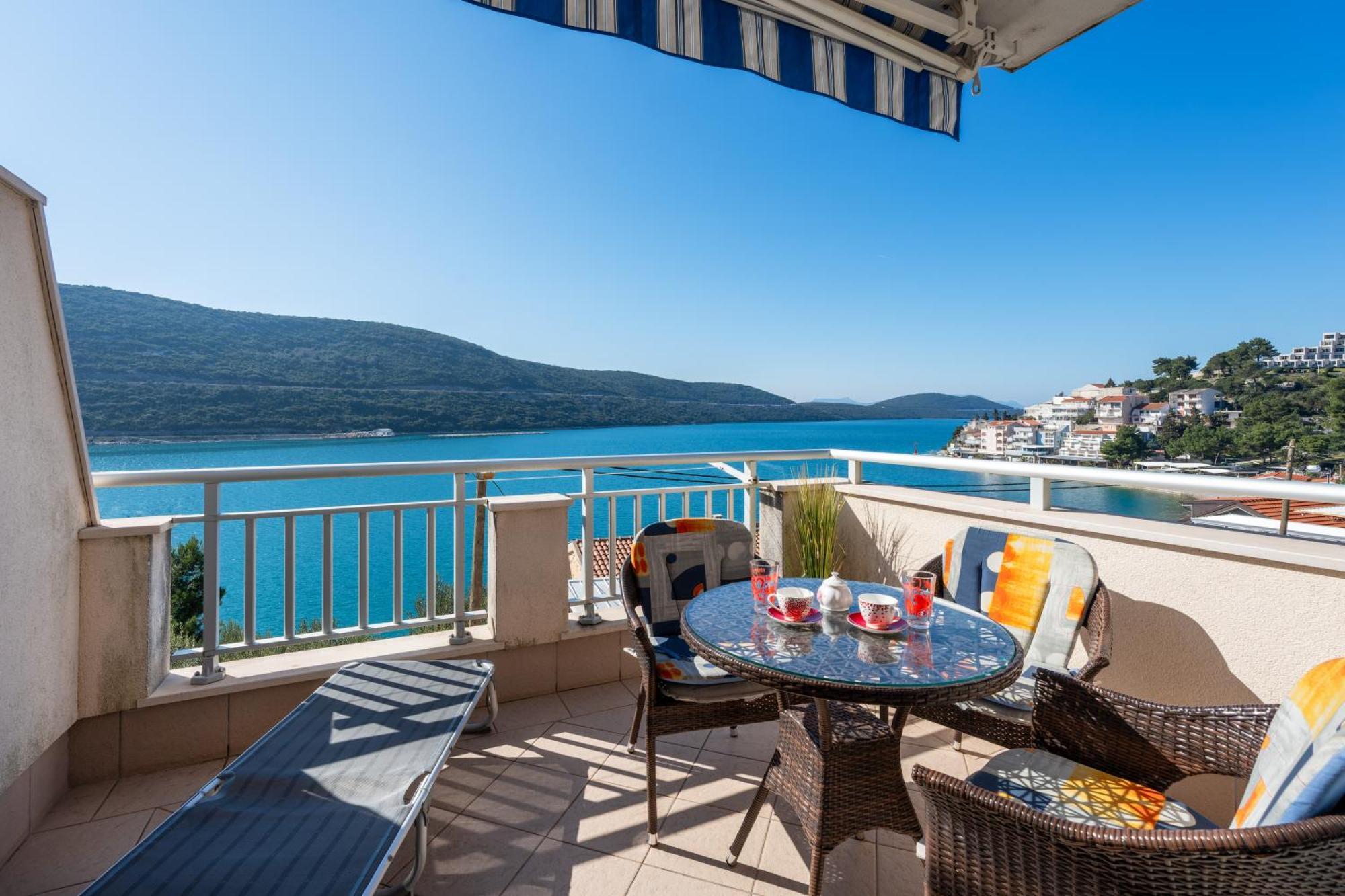 Adriatic Apartment Неум Екстериор снимка