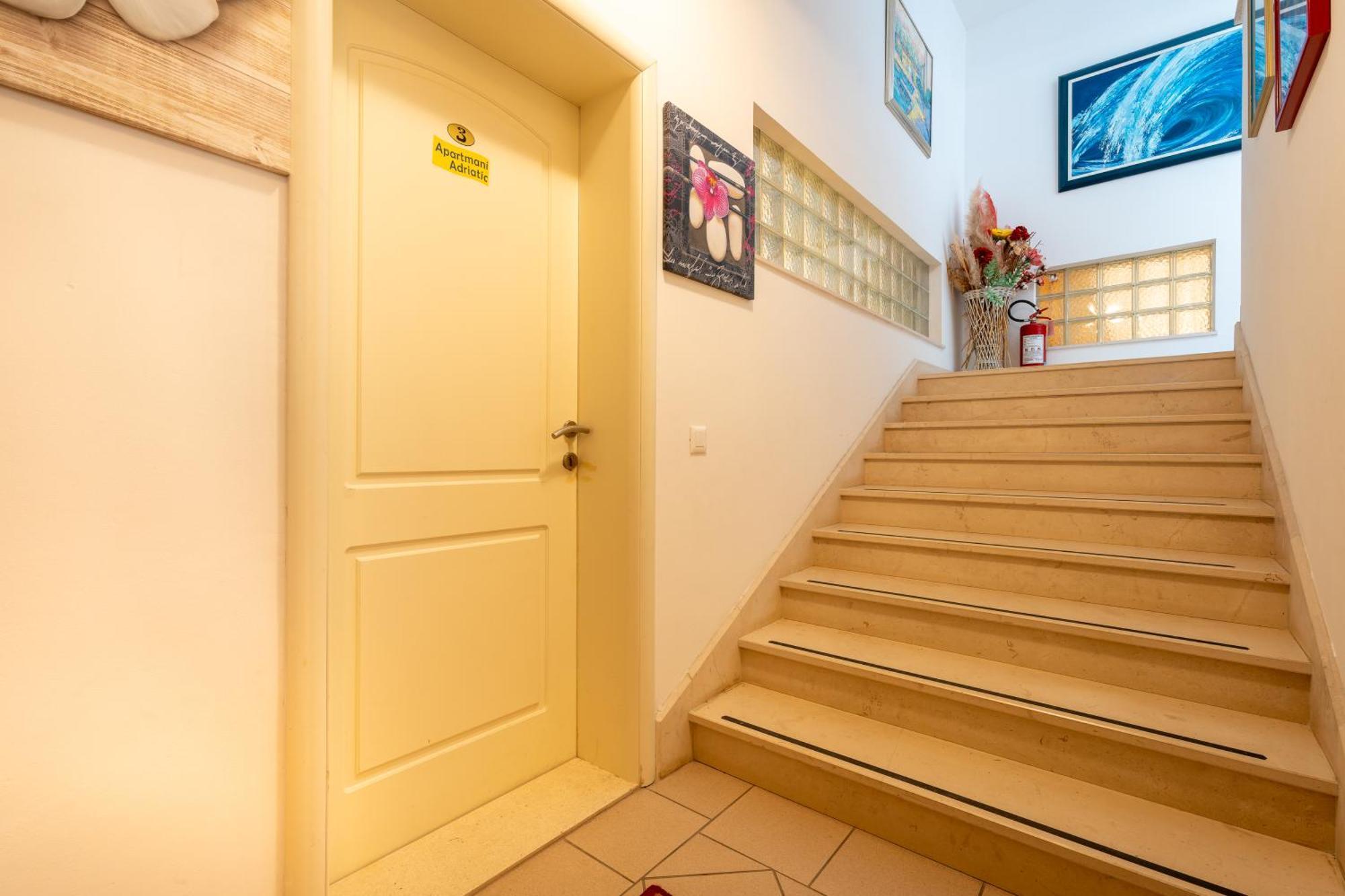 Adriatic Apartment Неум Екстериор снимка