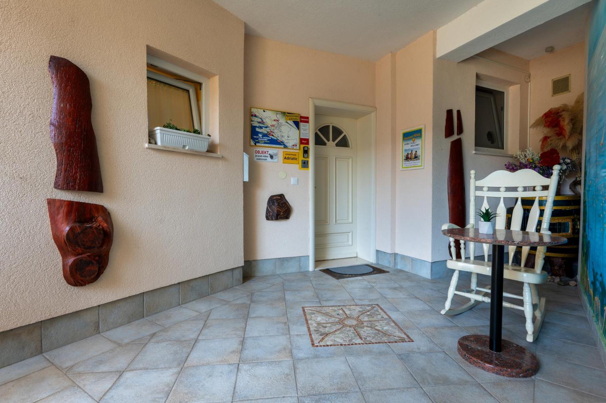 Adriatic Apartment Неум Екстериор снимка
